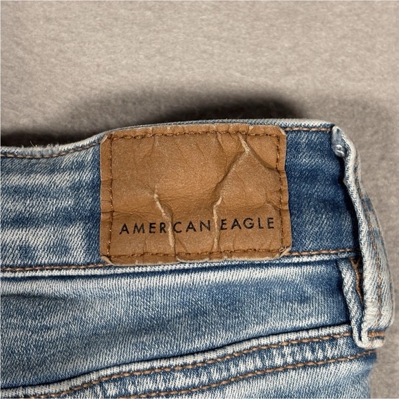 American Eagle Denim Super High-Rise Jegging Women 12 Light Blue Distressed - Picture 9 of 11